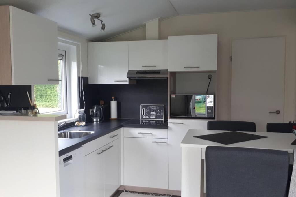 Ferienhaus Chalet Marc Am Moselbogen Villa Koblenz  Exteriör bild